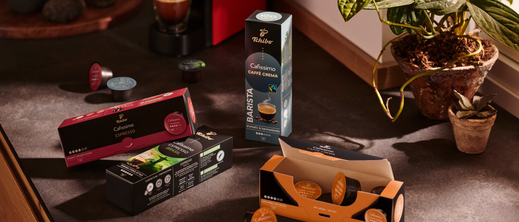 Cafissimo Kaffeekapseln auf einem Küchentresen