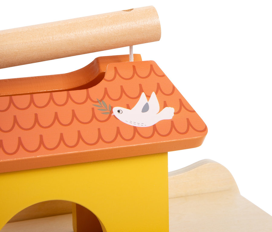 Detailansicht des small foot Steckspiels »Arche Noah Safari« mit orangefarbenem Dach und Taubenmotiv.