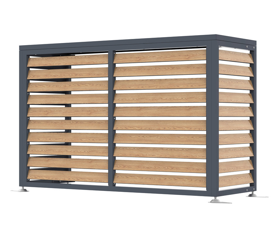 Eine graue Outdoor-Sichtschutzwand mit horizontalen Holzlamellen steht auf kleinen Füßen.