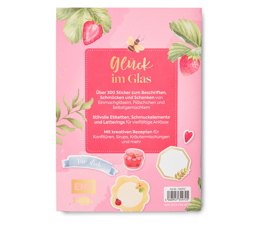 Das Buch »Mit Liebe selbstgemacht« liegt vor einem rosa Hintergrund mit Erdbeeren und einer Biene. Das Buch ist über Aufkleber und Rezepte.