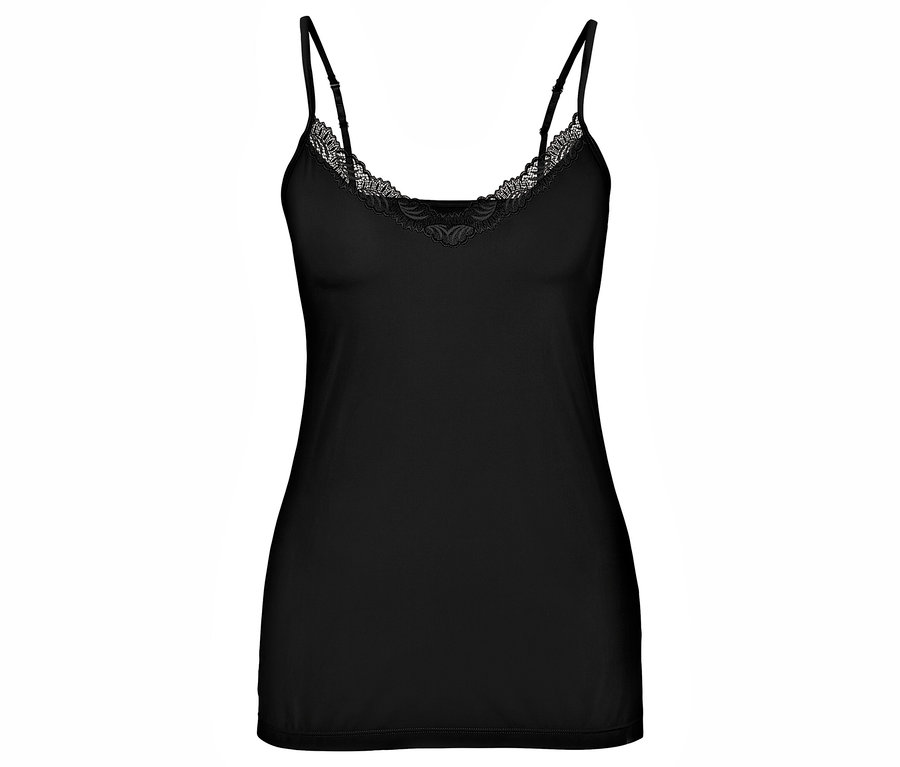 Schwarzes Hemdchen mit Spitze auf weißem Hintergrund.