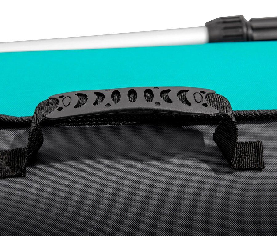 Detailansicht des schwarzen Griffs einer Tasche des Bestway® Kajak-Set »Hydro-Force™ Ventura«.