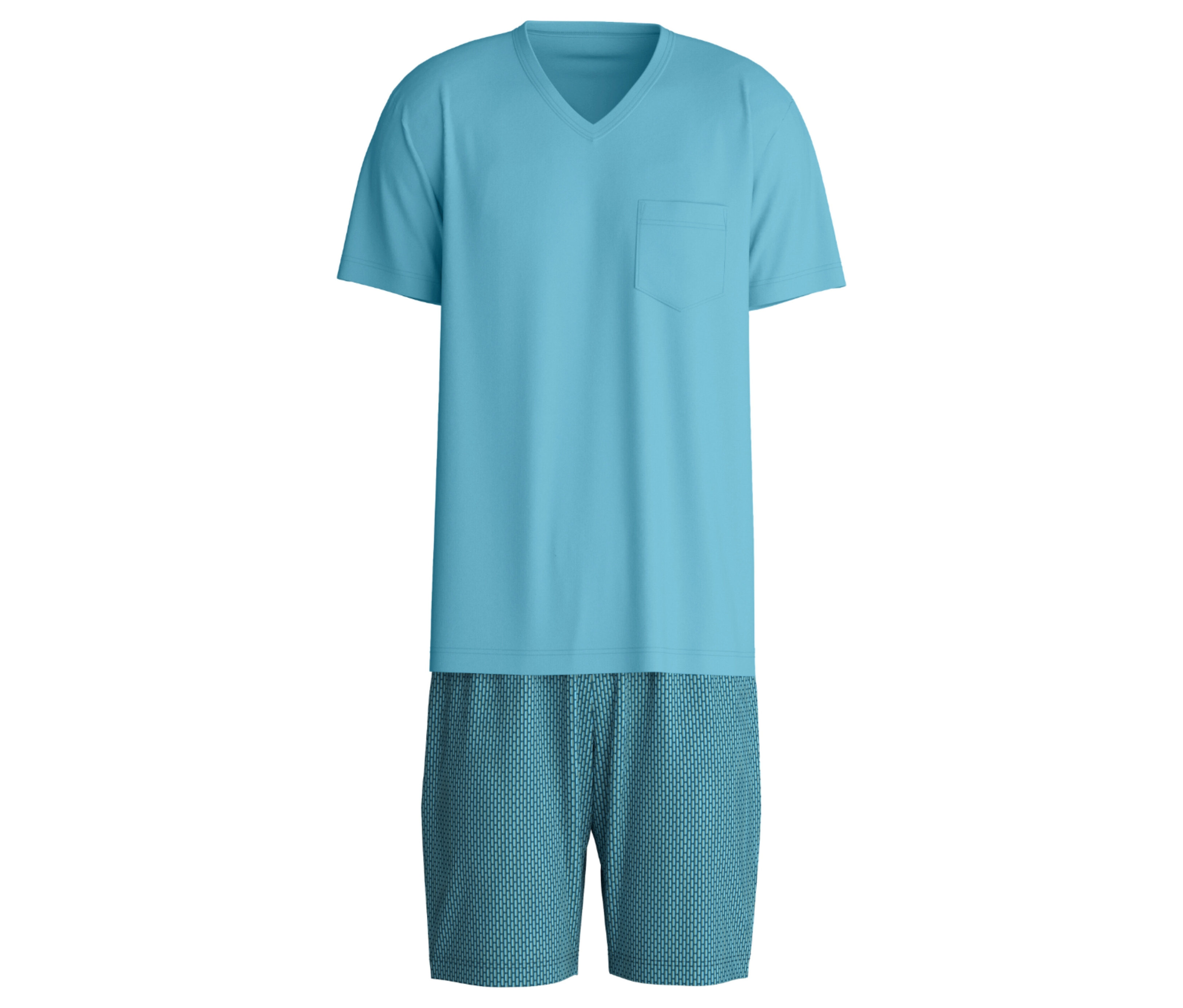 Das Calida Relax Streamline Shorty-Pyjama Set zeigt ein hellblaues T-Shirt mit V-Ausschnitt und eine kurze, gemusterte Hose.