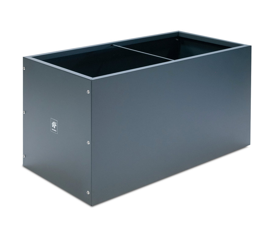 Anthrazitfarbener Herstera Garden Pflanzkasten, ca. 50 x 50 x 100 cm.