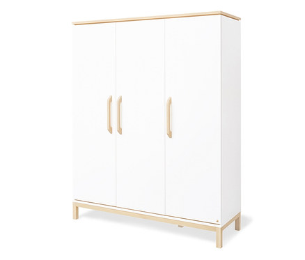 Weißer, breiter Pinolino Set »Light« Kleiderschrank, 3-teilig, mit Holzdetails.
