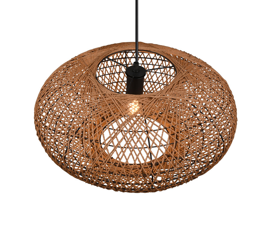 Braune Trio Pendelleuchte Hedda hängt.