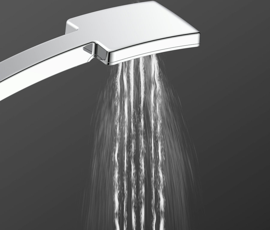 Wasser fließt aus dem chromfarbenen Überkopfbrause-Set »Mallorca«.