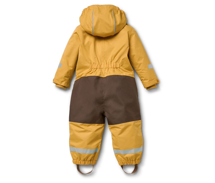 Gelb-brauner Overall mit Kapuze, Rückansicht.