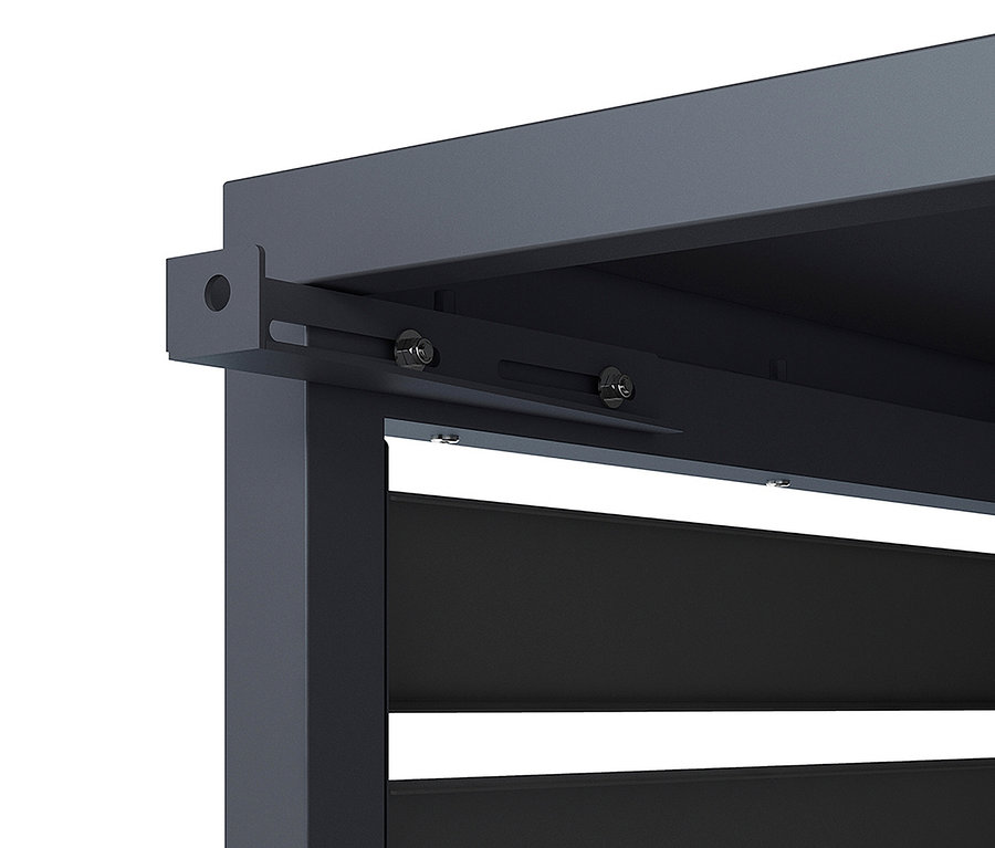 Detailansicht einer grauen Terrassenüberdachung mit Lamellen.