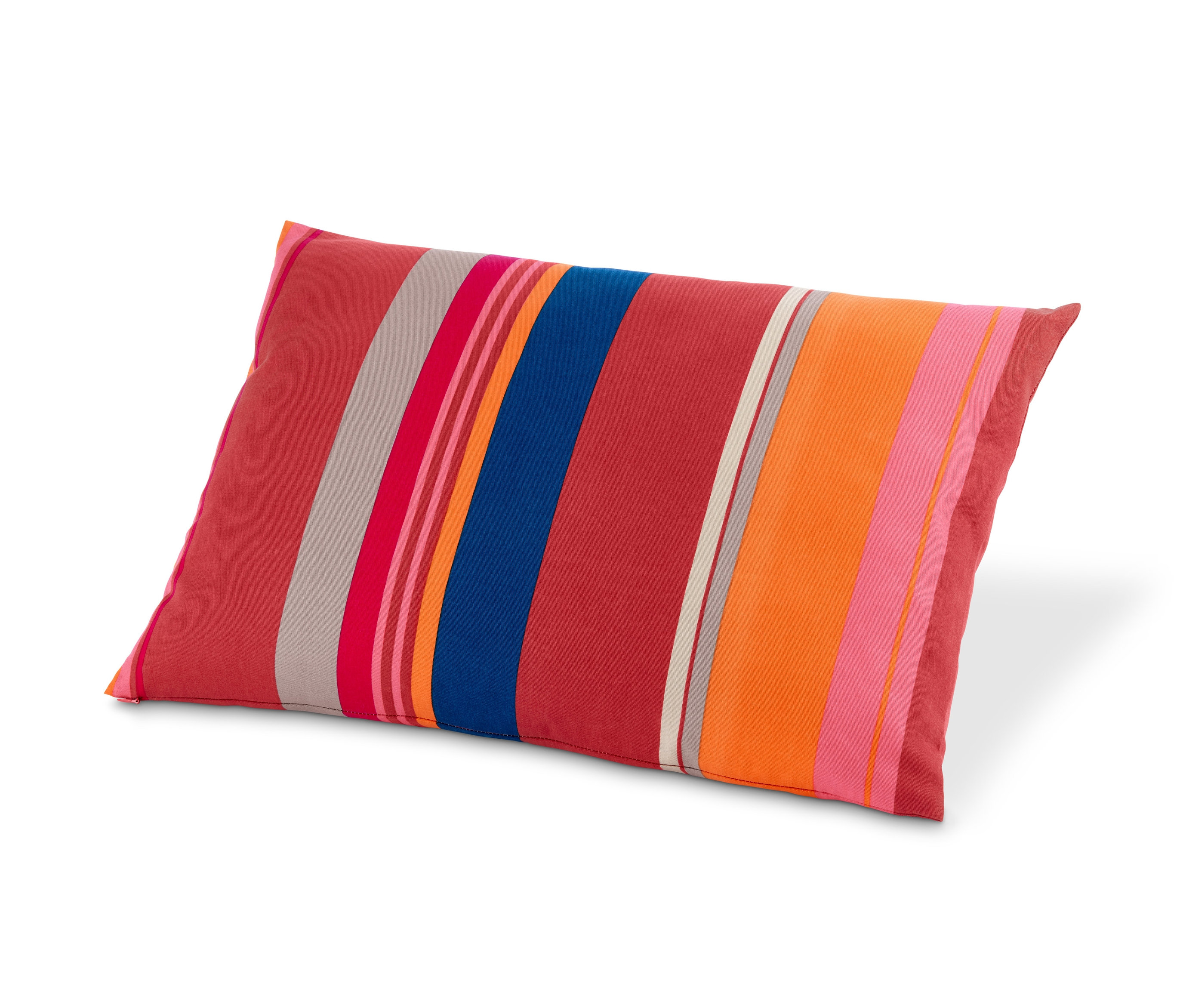 Dekokissen mit bunten Streifen.
