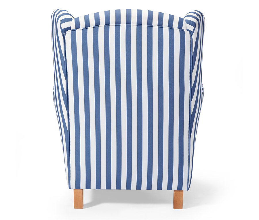 Rückansicht eines blau-weiss gestreiften Ohrensessels mit Holzfüssen.