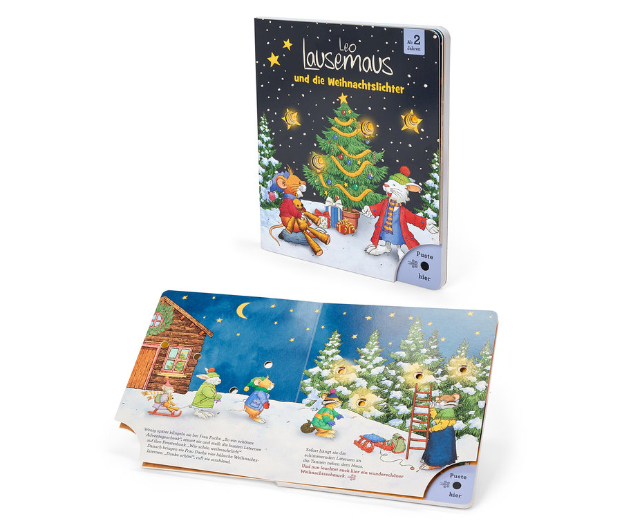 Kinderbuch Leo Lausemaus und die Weihnachtslichter mit Weihnachtsbaum und Mausfiguren.