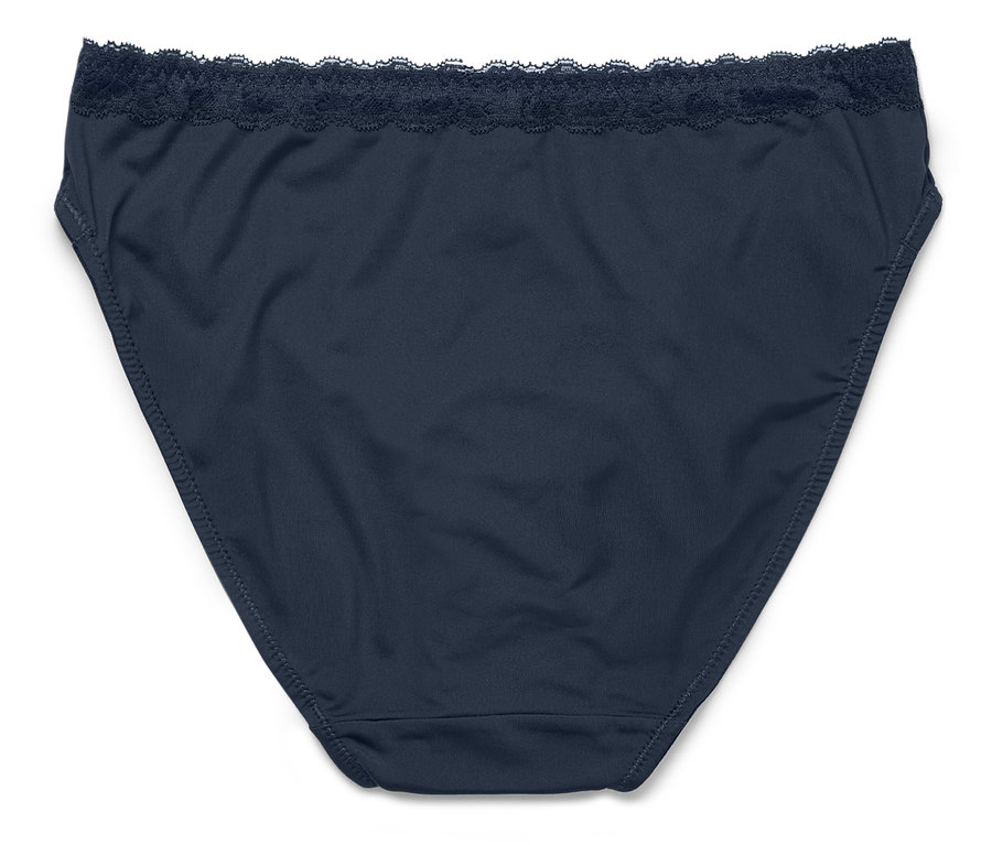 Eine marineblaue Damenunterhose mit Spitzenbesatz liegt auf einem weißen Hintergrund.