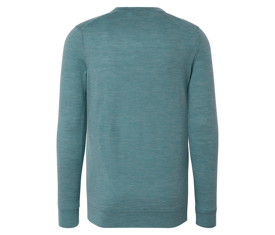 Nahaufnahme des Rückens eines hellblau melierten Merino-Pullovers.