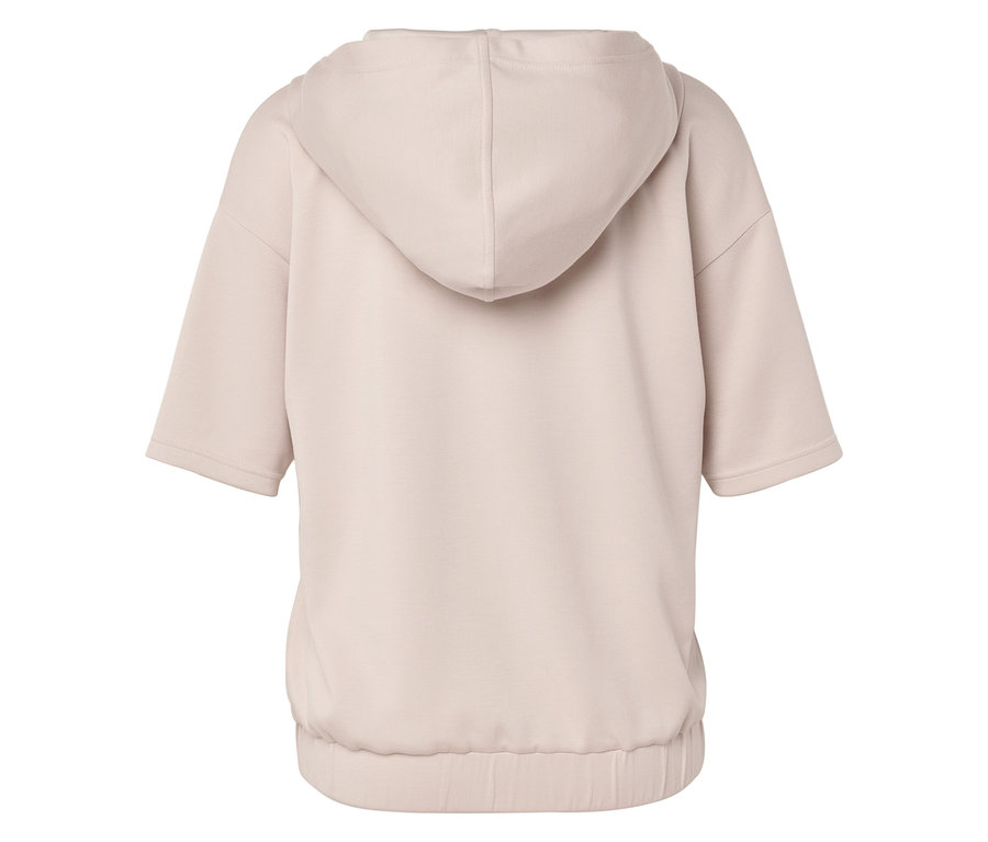 Rückansicht eines beigen Kapuzenpullovers mit kurzen Ärmeln.