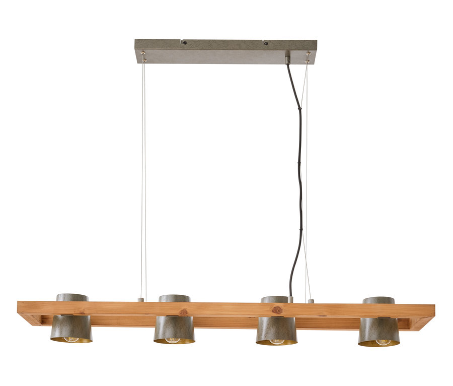 Hölzerne Deckenleuchte mit vier Lampenschirmen aus Metall.