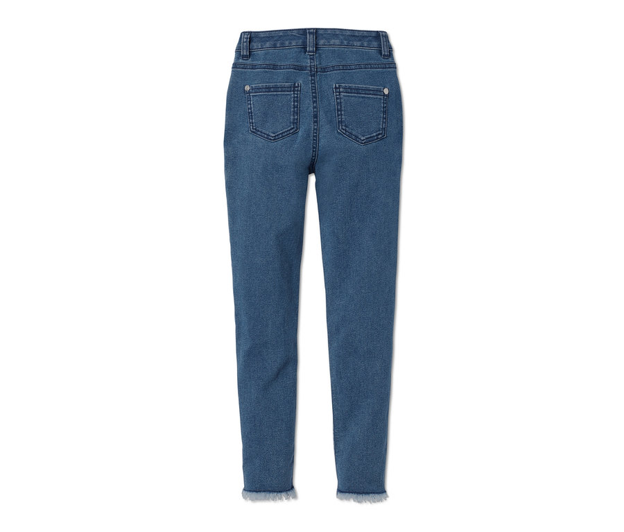 Rückansicht einer High-Waist-Jeans aus blauem Denim.