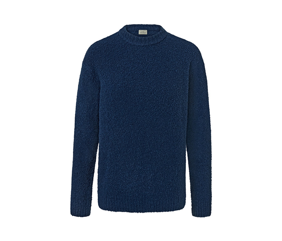 Blauer Strickpullover.