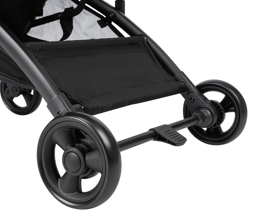 Detailaufnahme von einem schwarzen Osann Sportwagen »Vegas«.