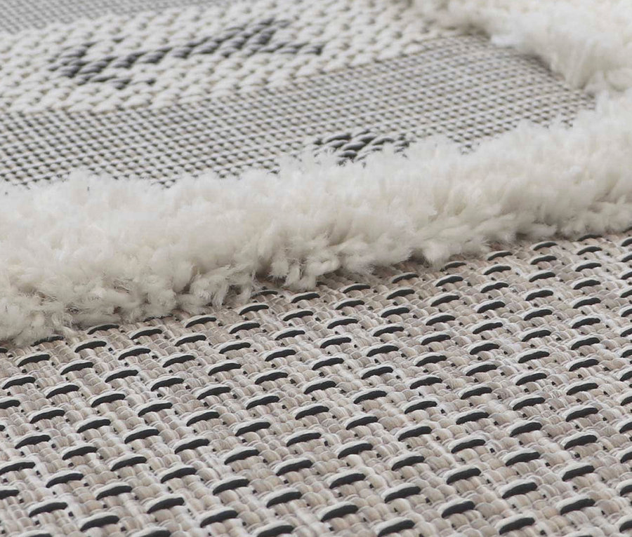 Detailansicht des Kinderteppichs NAVAJO Lama, ca. 135 x 190 cm.