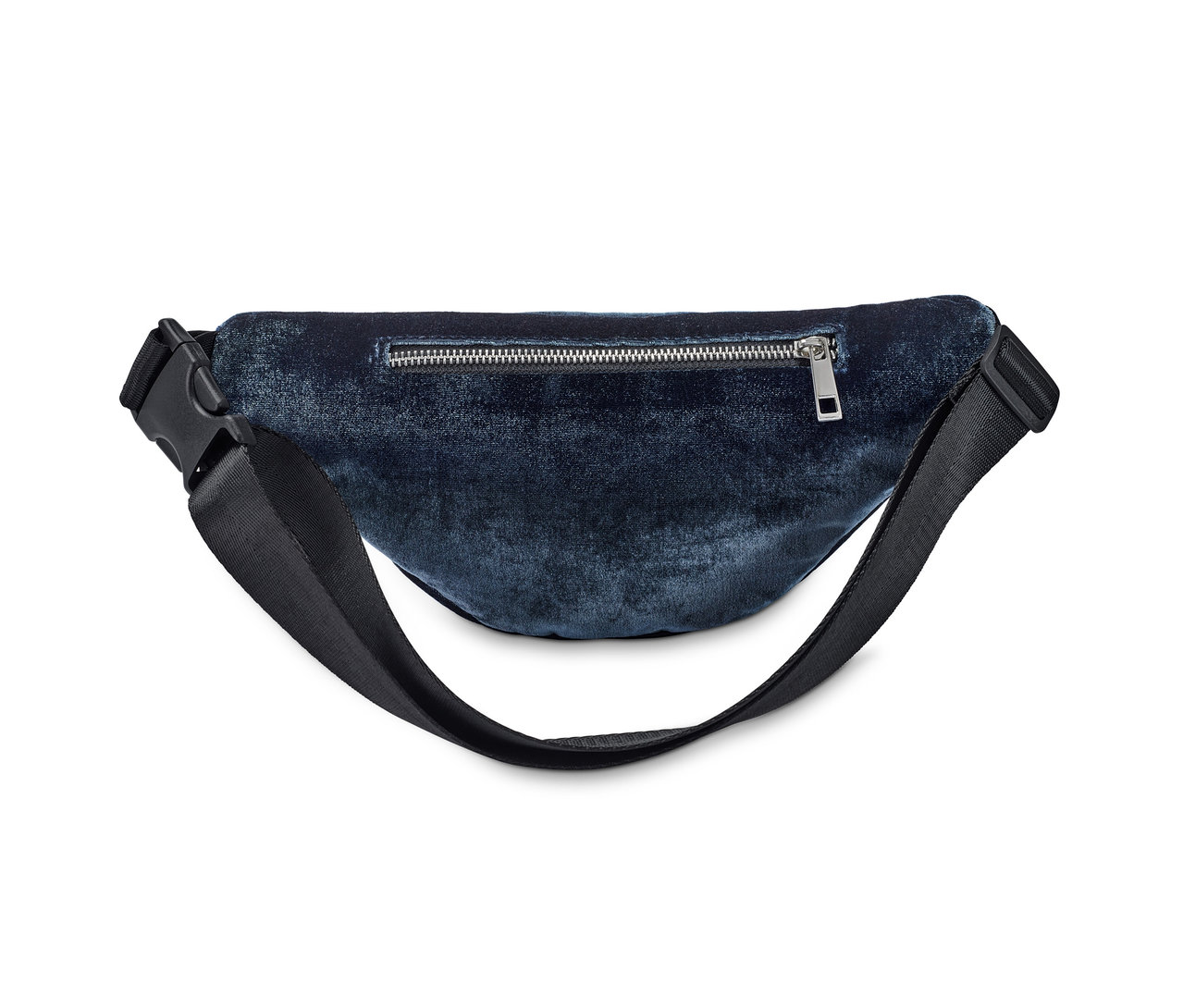 Eine dunkelblaue Samt-Gürteltasche mit schwarzem Gurt.