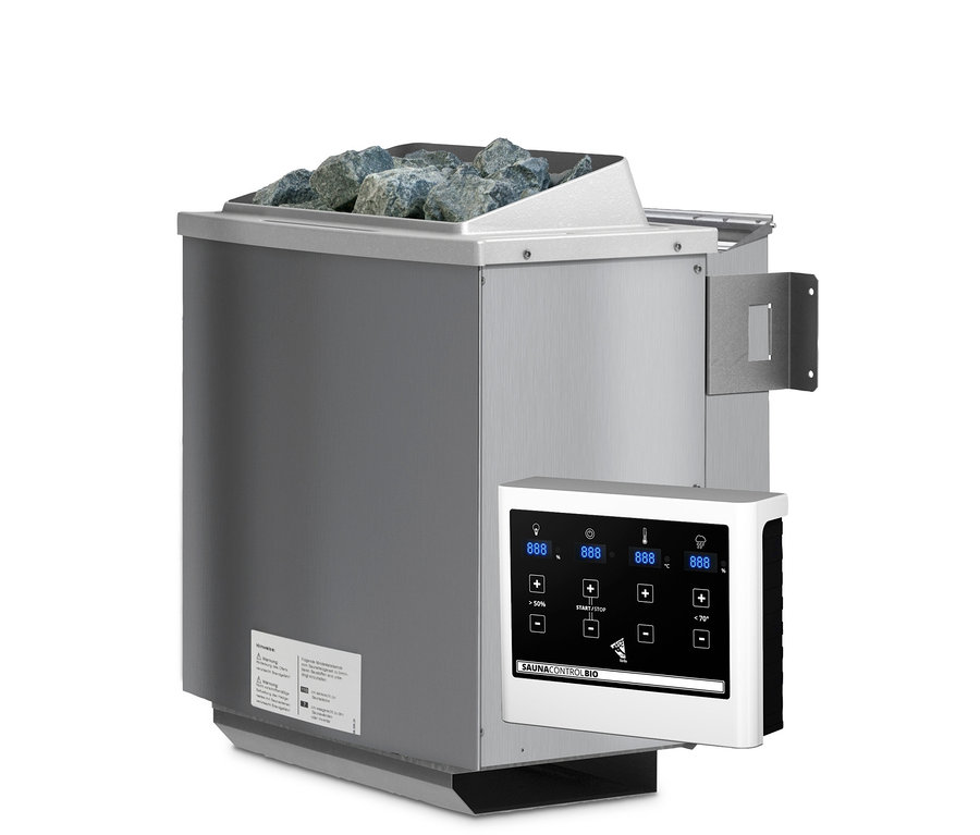 Saunaofen mit SAUNACONTROLBIO Bedienfeld und Steinen oben drauf.