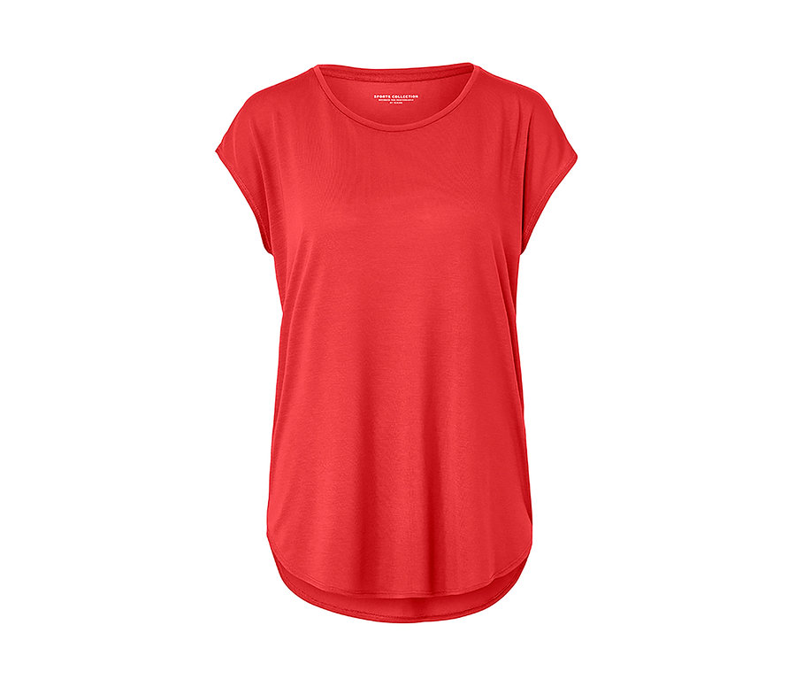 Rotes Sportshirt.