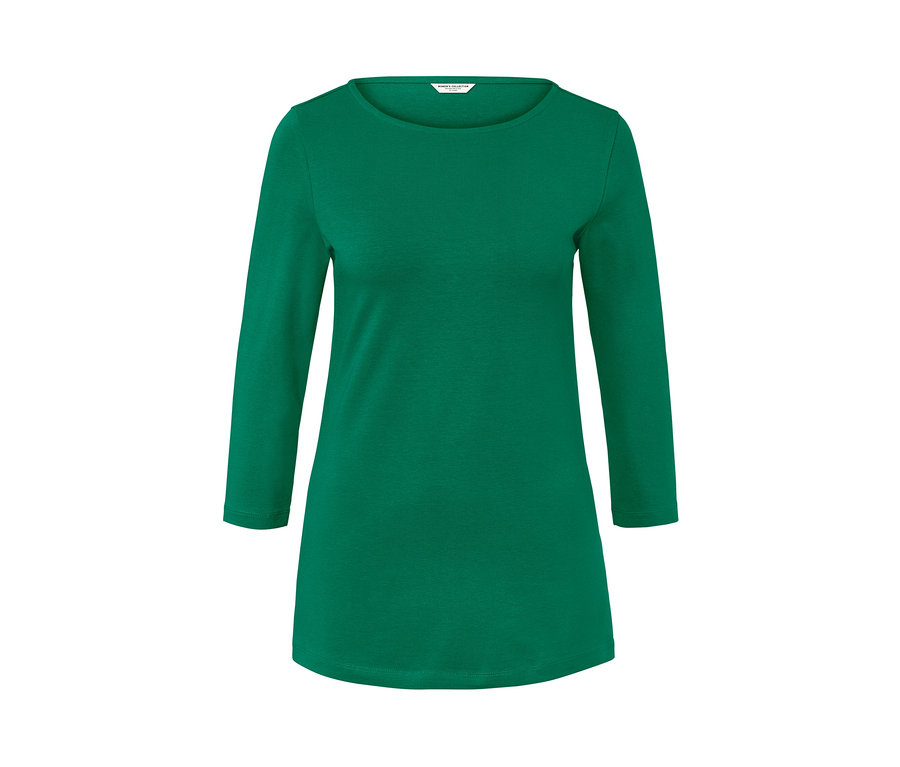 Grünes Shirt mit 3/4-Arm.