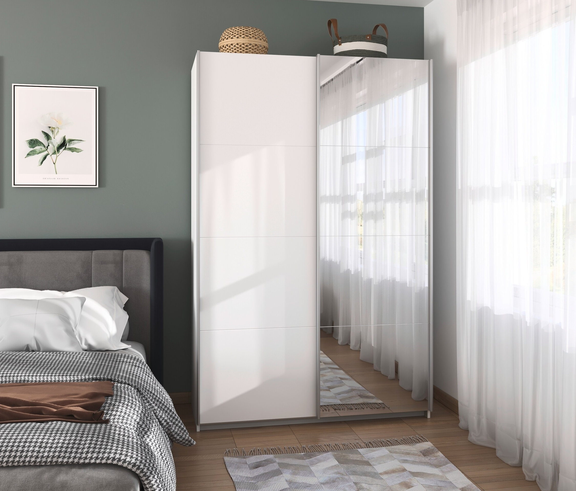 Schlafzimmer mit Bett und weißem rauch Schwebetürenschrank »Quadra« mit Spiegel.