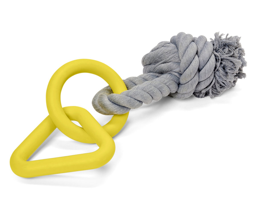 Gelb-graues Hundespielzeug mit Gummiringen und Seilknoten.