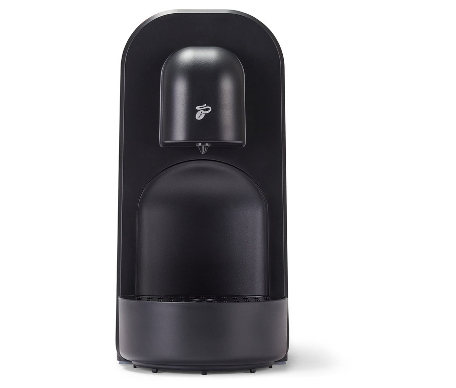 Schwarze Cafissimo now red Kaffeemaschine von vorne, mit Kapselhalter und Tropfschale.