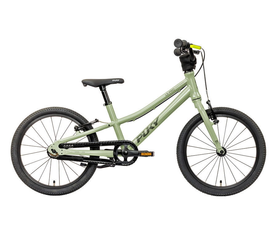 Das mintgrüne PUKY Fahrrad LS-PRO 18 steht seitlich im Bild.
