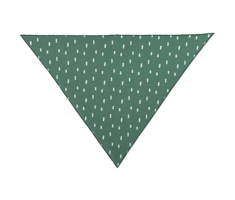 Ein grünes, dreieckiges Hundehalstuch mit einem weißen Muster.