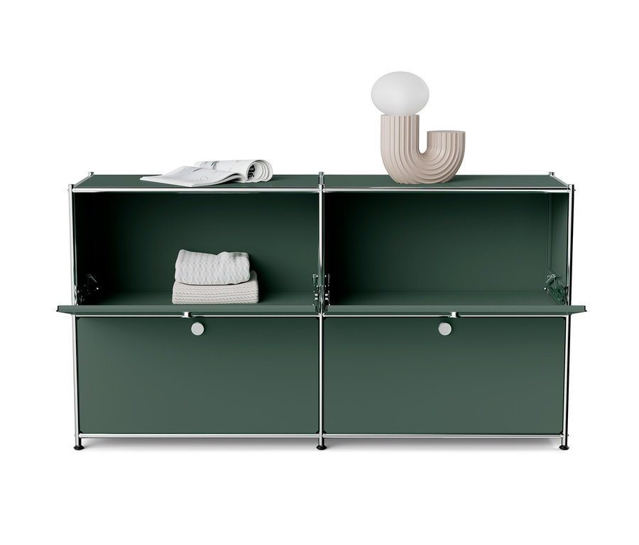 Metall Sideboard »CN3« mit 4 Klappenfächern, obenauf Lampe, Zeitung und Handtücher.