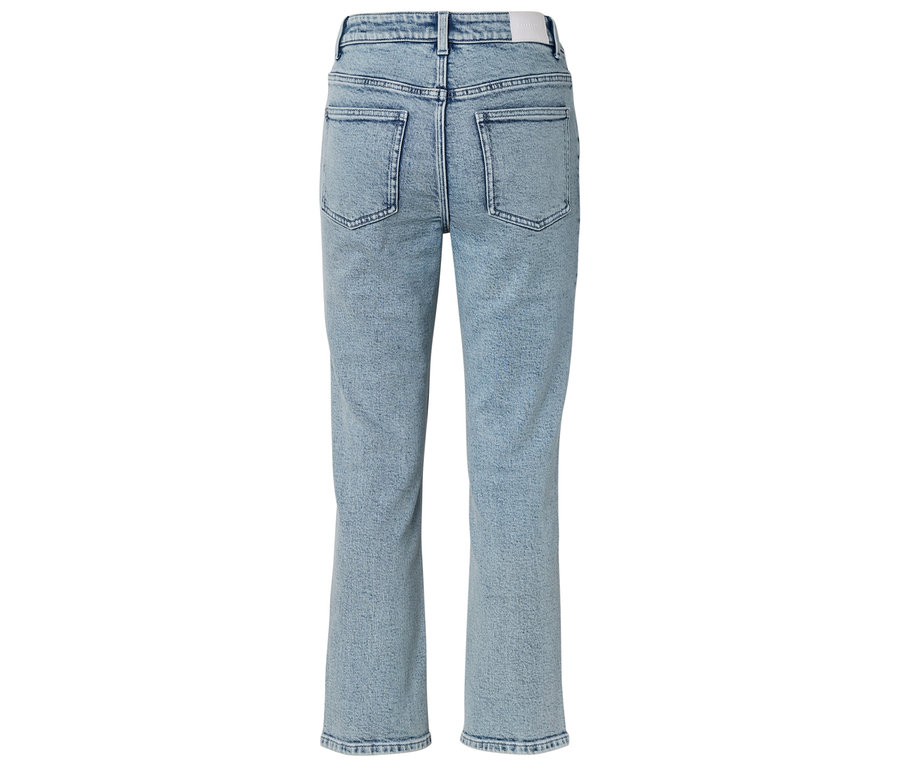 Helle Jeanshose von hinten.