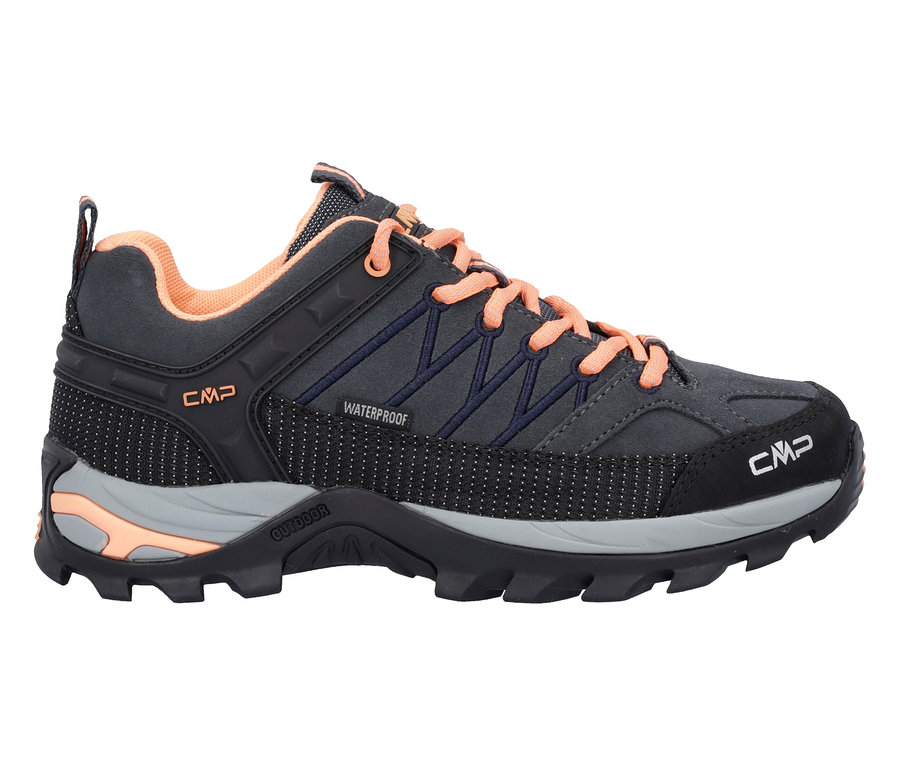 Grau-schwarzer CMP Outdoorschuh mit orangefarbenen Schnürsenkeln.
