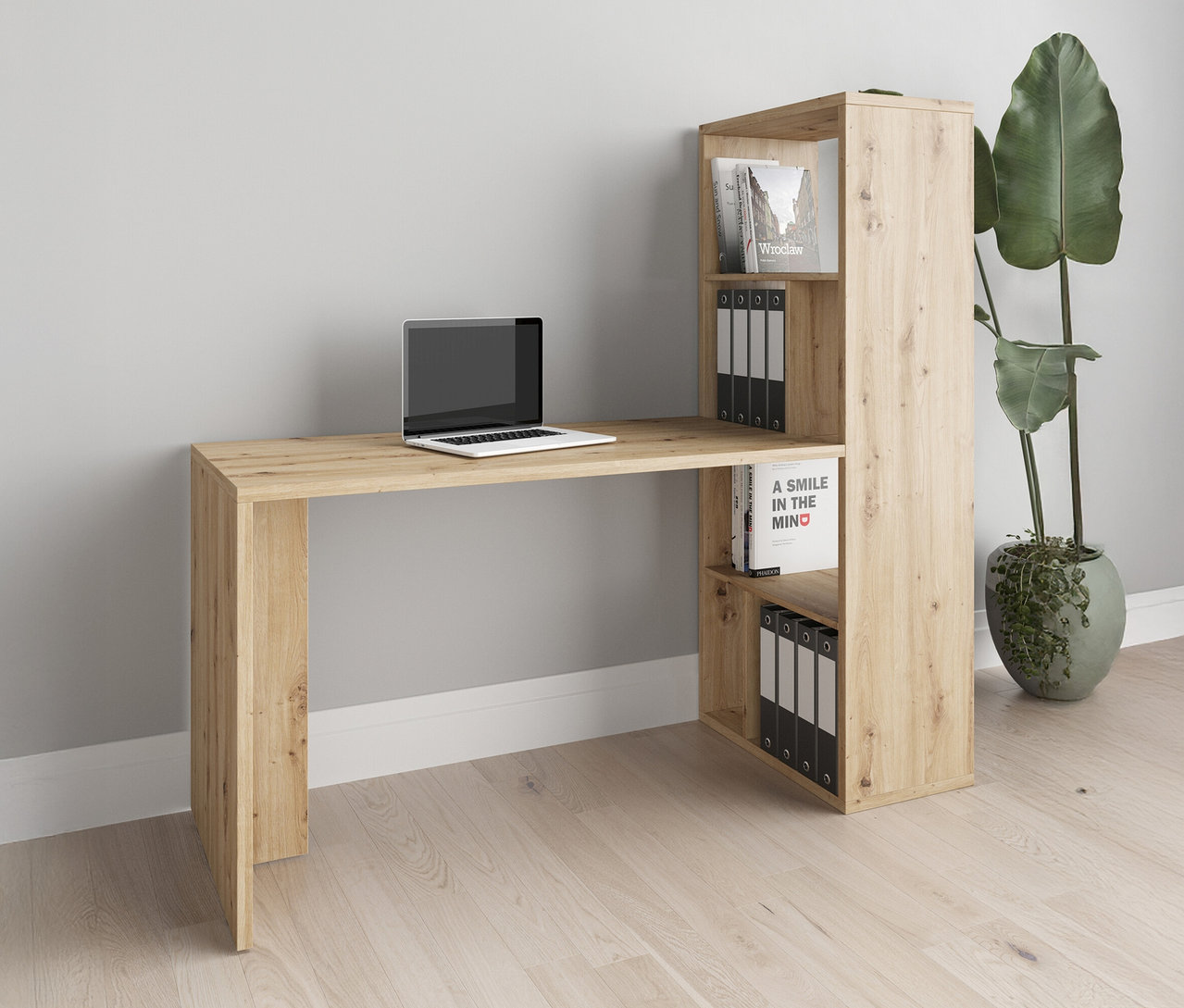Laptop steht auf dem Roba Set, Regal mit Schreibtisch, Artisan-Eichenoptik. Bücher und Ordner befinden sich im Regal.