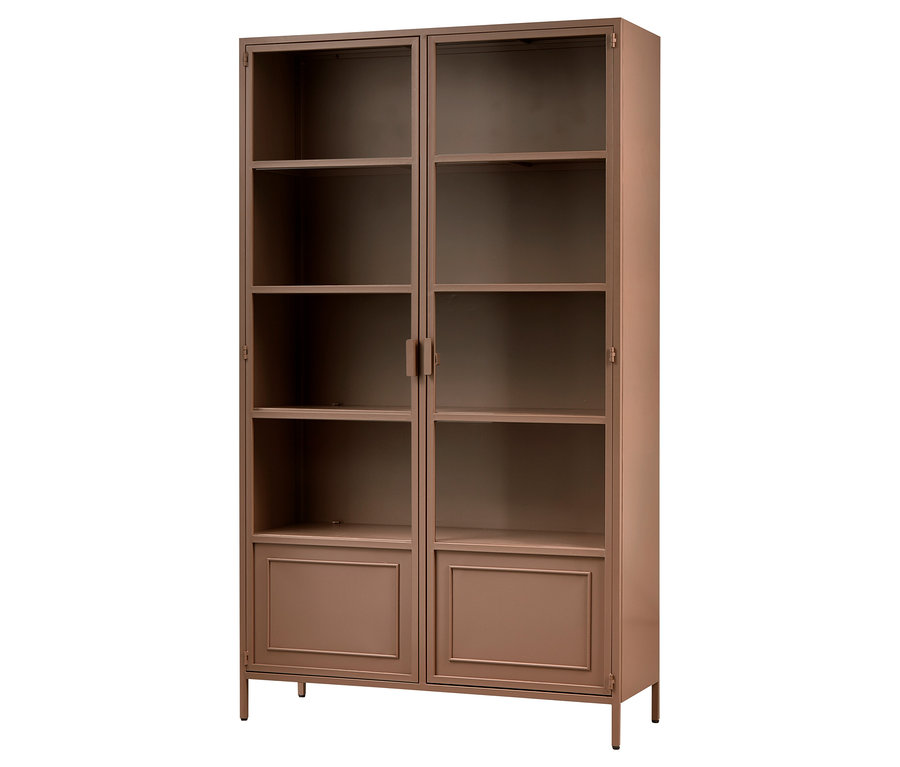 Freistehende Woood »Ronja« Metallvitrine XL mit Regalböden hinter zwei Glastüren.