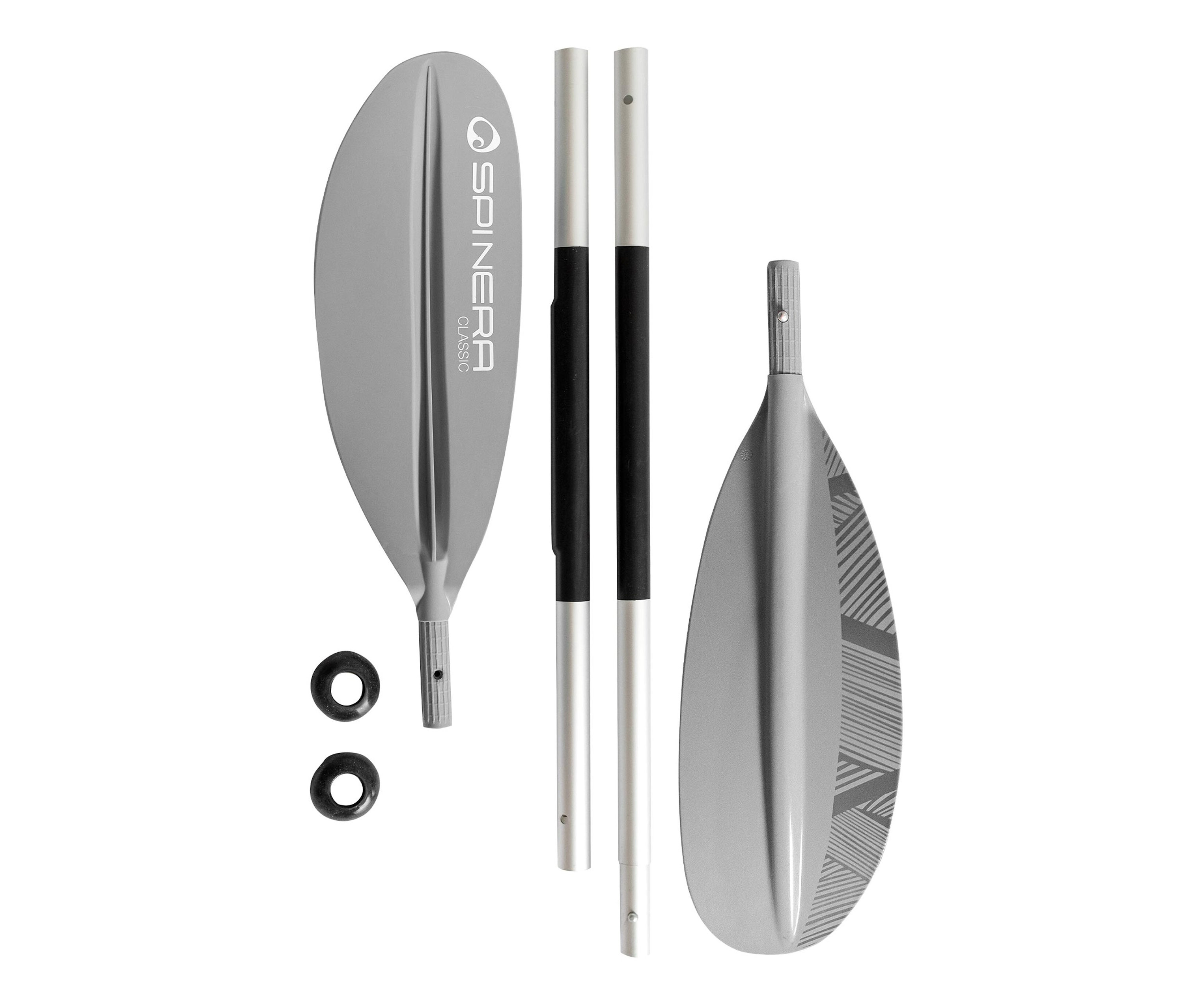 Ein zerlegtes graues Spinera Kajak Paddle Classic liegt auf einem weißen Hintergrund.