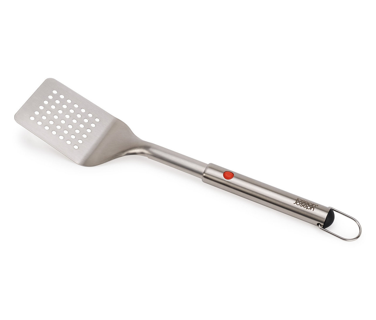 Silberner Pfannenwender mit Löchern von Joseph Joseph liegt auf einem weißen Hintergrund.