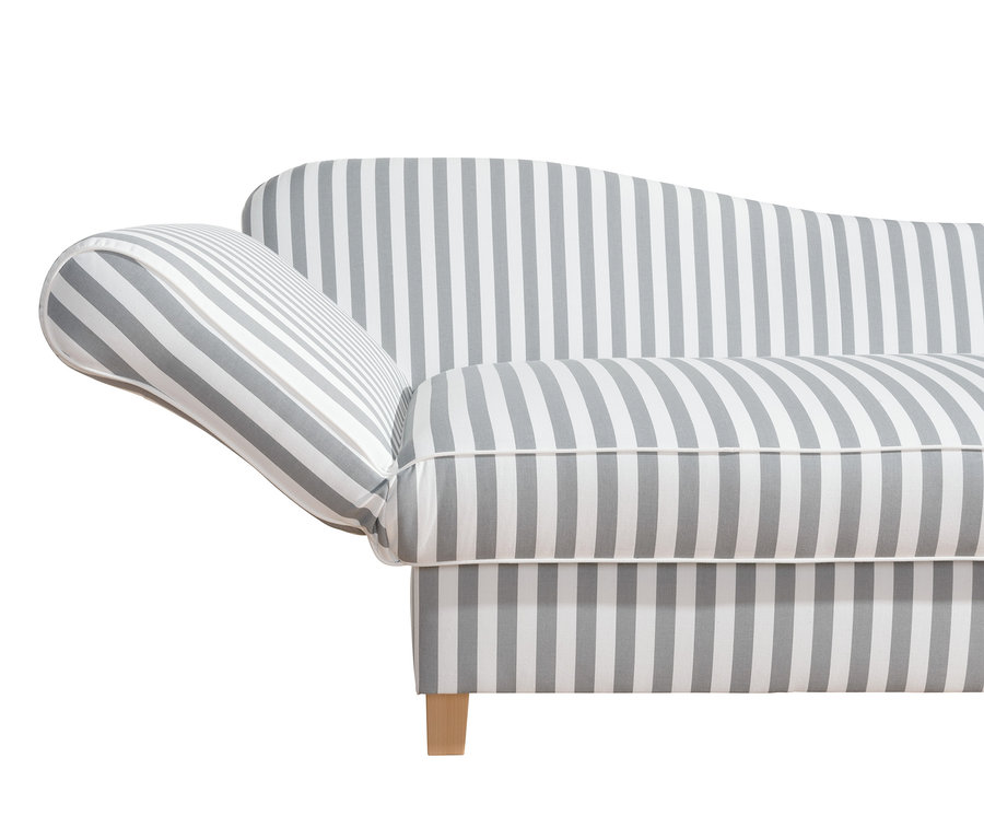 Detail der Max-Winzer®-Recamiere »Saturn« mit grau-weißen Streifen.