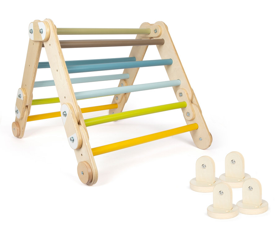 small foot Kletterdreieck »Adventure« mit farbigen Sprossen und Sprossenwand-Adapter.