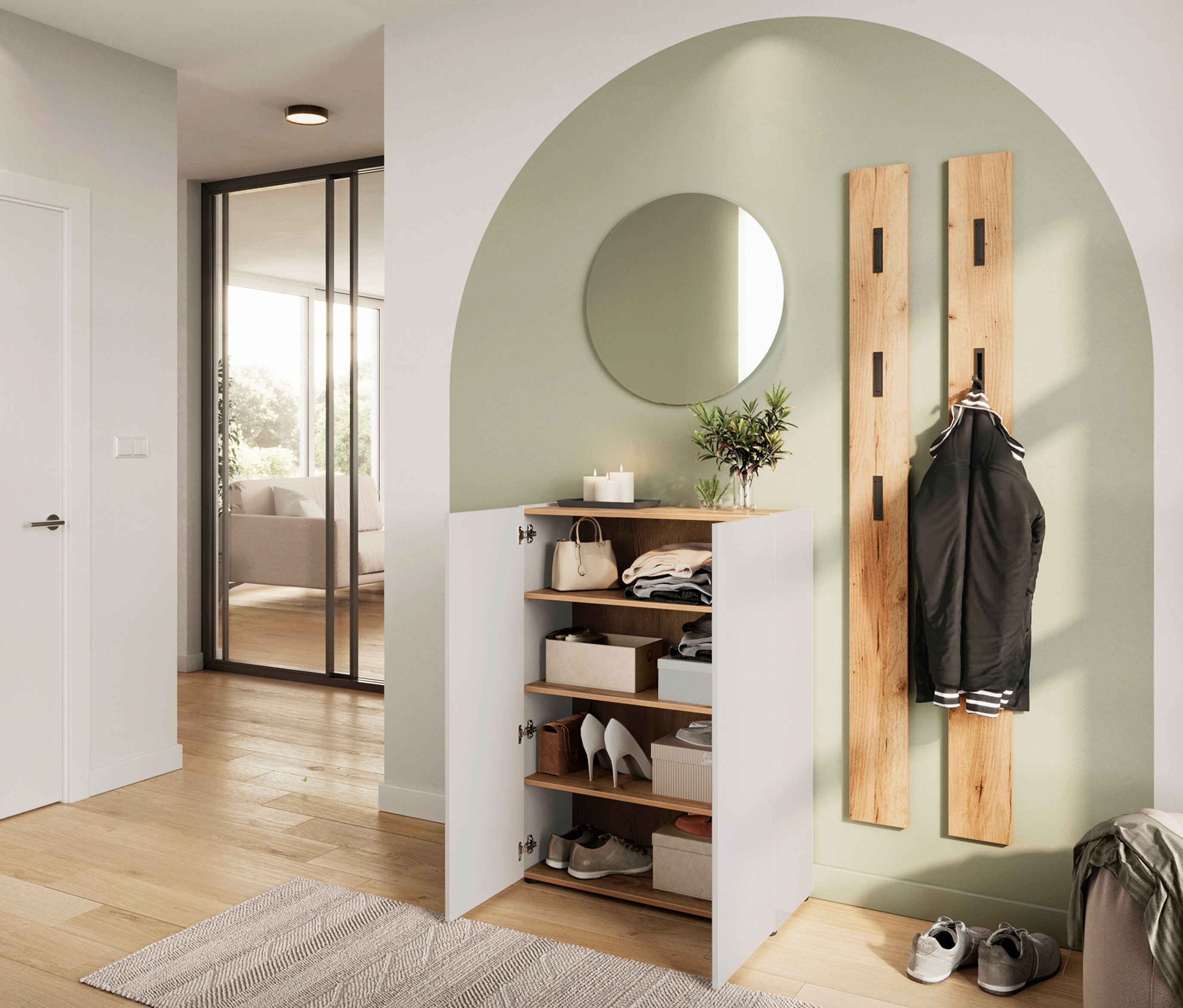 Offener Schuhschrank mit Schuhen, Handtasche und Kleidung im Flur. An der Wand hängen eine Garderobe und ein runder Spiegel.