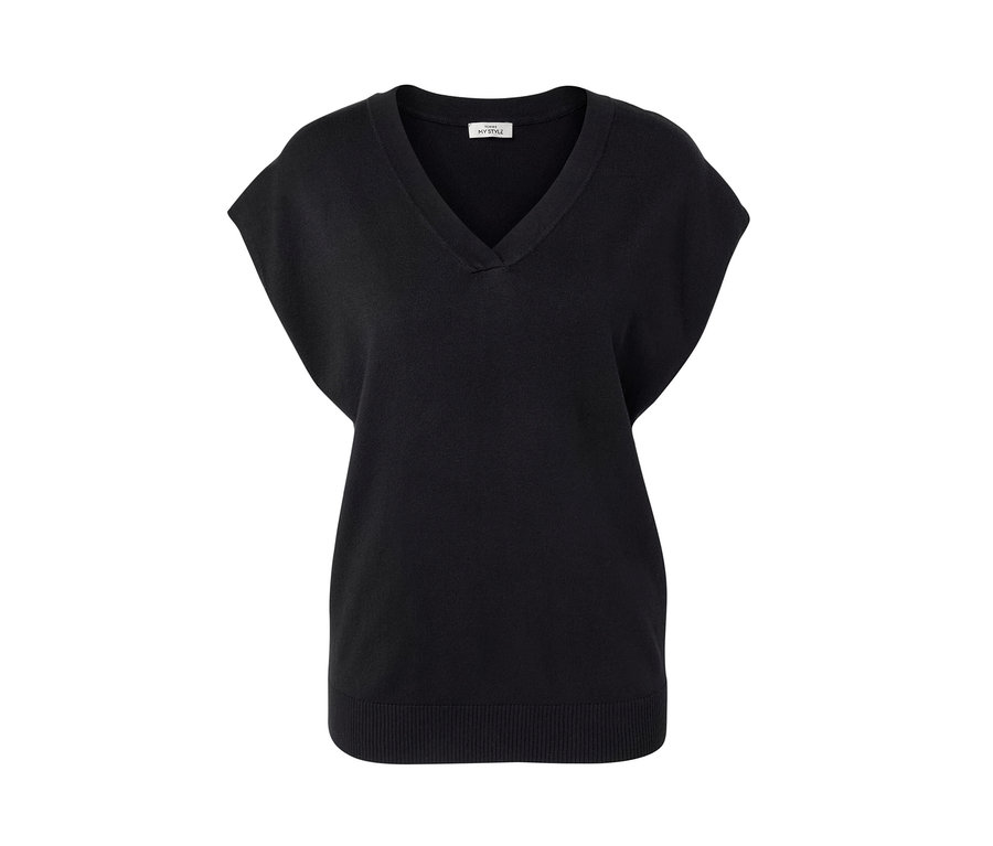 Schwarzer, kurzärmliger Feinstrickpullover.