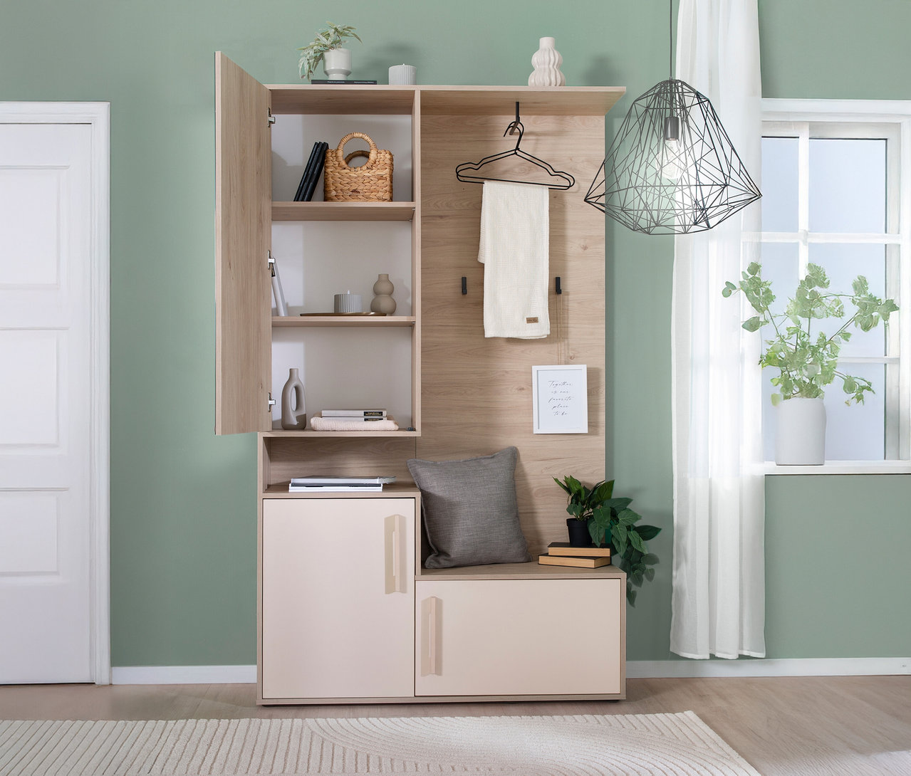 Roba Kompaktgarderobe »Entry«, weiß steht an einer grünen Wand neben einer Tür.