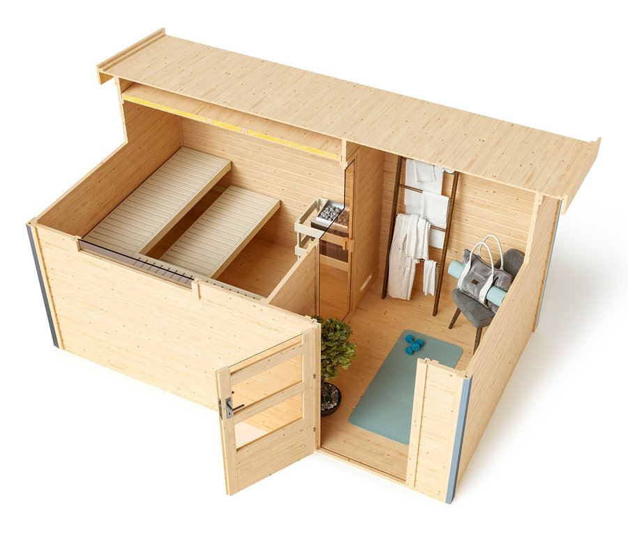 Draufsicht in das Innere des Karibu-Saunahaus »Logan 3« mit Fronteinstieg, inkl. 9kW-Bio-Kombiofen, Außenmaß ca. 396 x 231 cm. Im Raum befinden sich Bänke, ein Ofen, Handtücher und ein Stuhl.