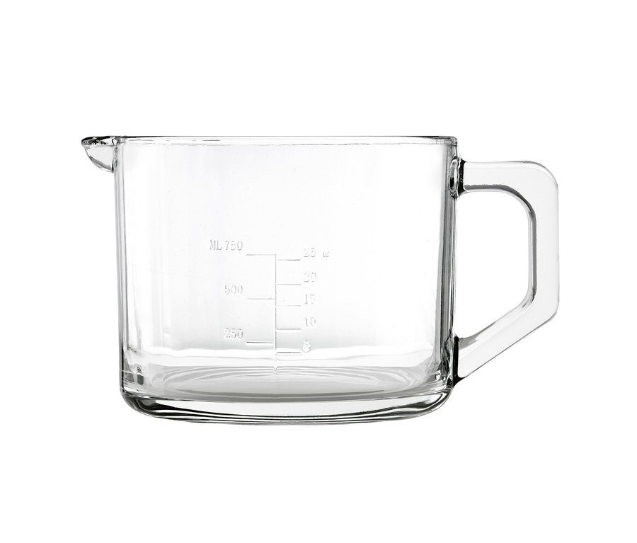 Leerer Messbecher aus Glas mit Griff und Skala an der Seite.