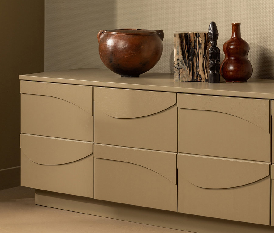 Woood TV-Möbel »Teo«, Schlamm mit Dekorationen.