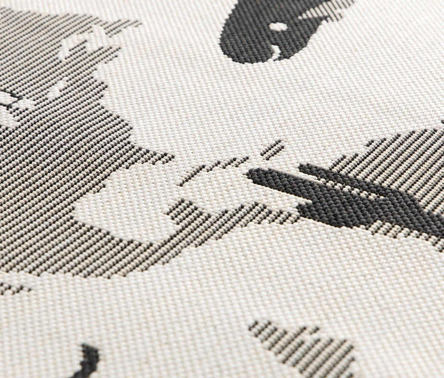 Detailansicht des Kinderteppichs LINIA Weltkarte, ca. 133 x 190 cm.