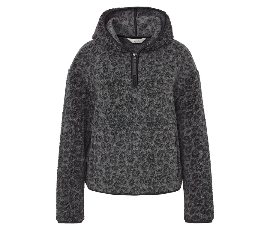 Grauer, flauschiger Hoodie mit Animal-Print und halbem Reißverschluss.